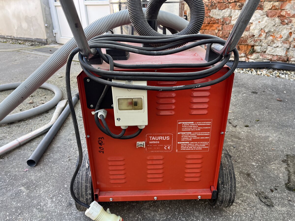Průmyslový vysavač Taurus Soteco - 4