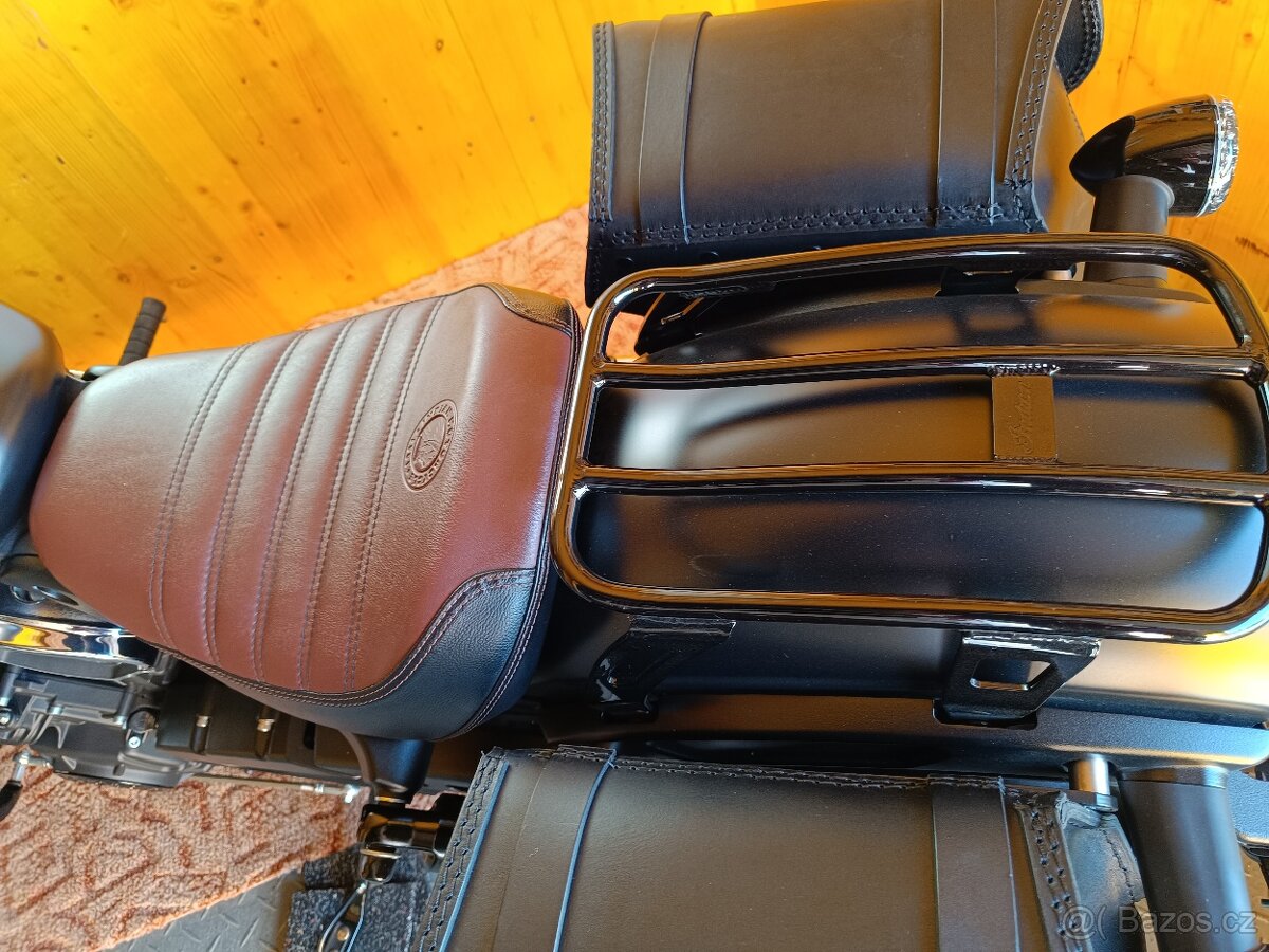 INDIAN SCOUT BOBBER - 4