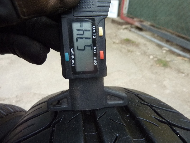 Letní BF Goodrich 165/70/14 - 4