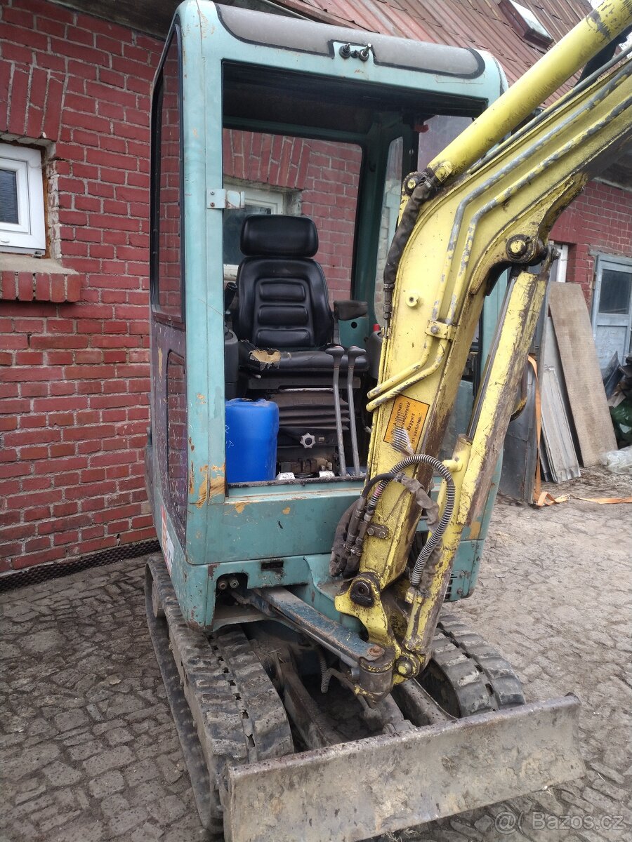 Minibagr Amman Yanmar B17-2 váha 1430kg - 4