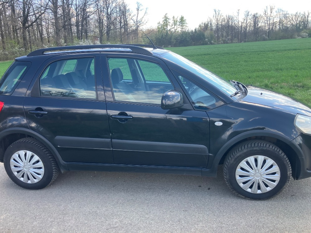 Suzuki SX 4WD - 4