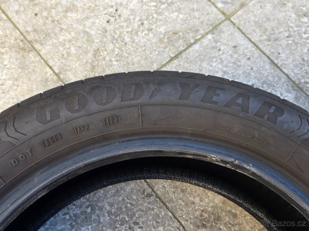 Goodyear EfficientGrip Performance 205/55 R17 91V - 4