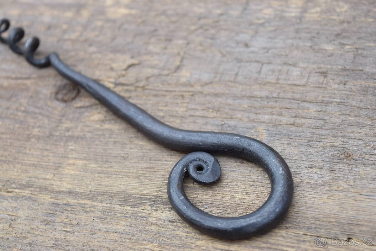 Vývrtka, otvírák na pivo 2 v 1 - 4