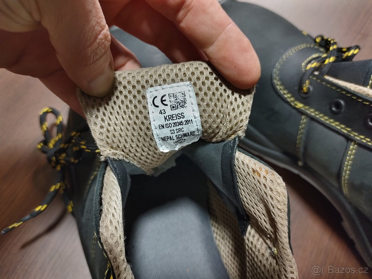 Nové, nepoužité pracovní boty, vel. 43 / 9 - 4