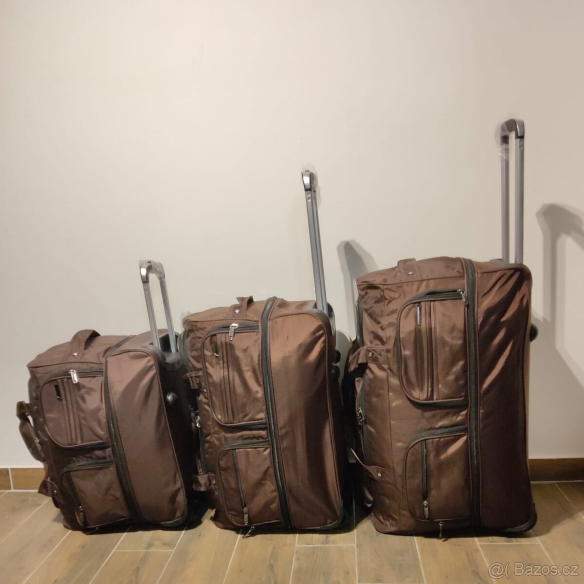 Cestovní taška s možností zvětšení objemu, kolečka - nové - 4