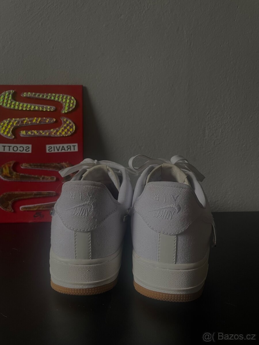 Travis Scott x Nike Air Force 1 - 4