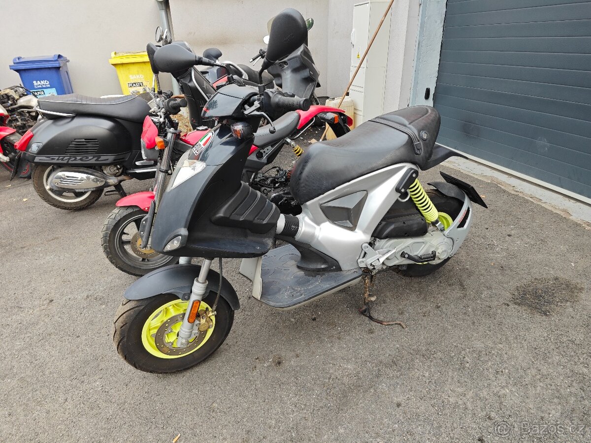 Gilera ICE - 4