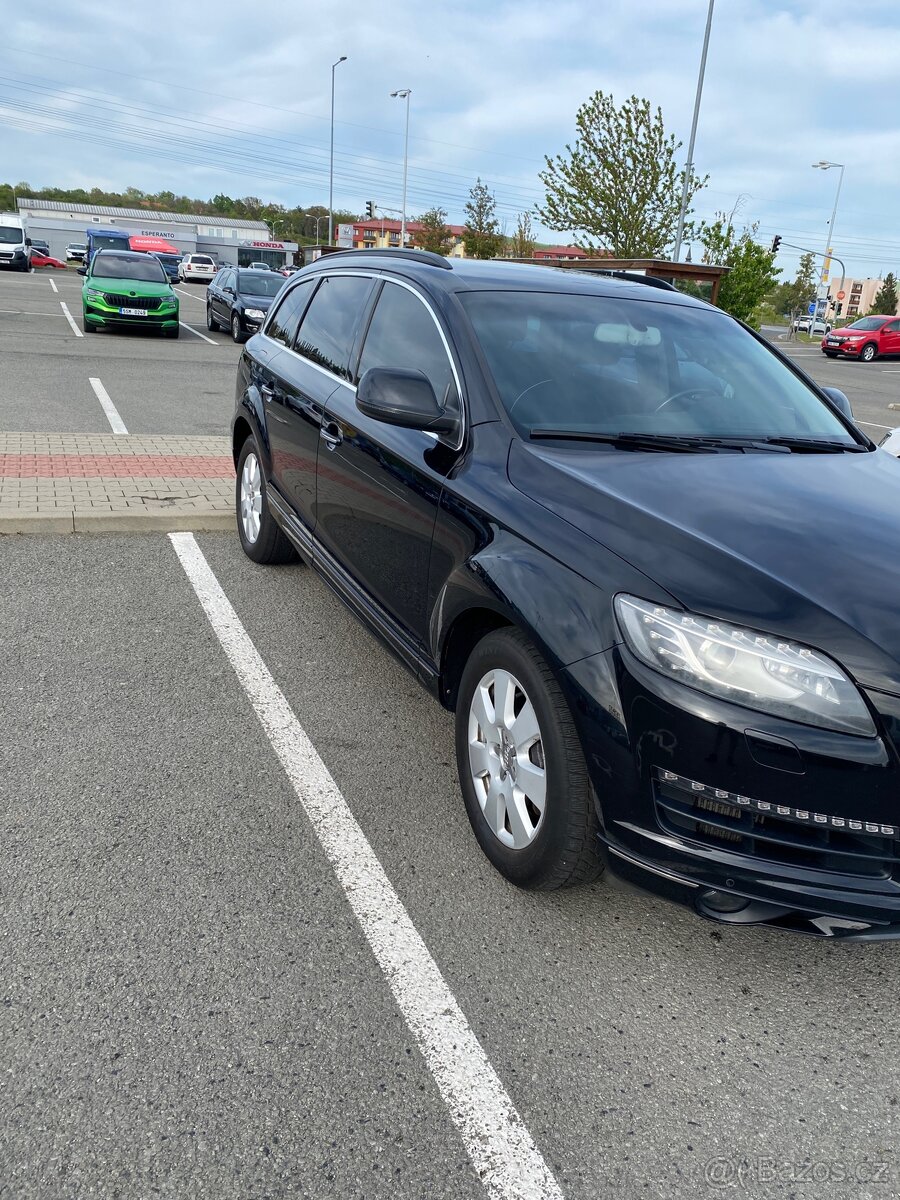 Audi Q7 - 4