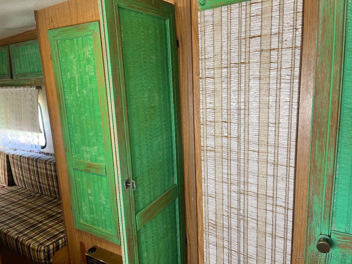 Prodám karavan bez tp - 4