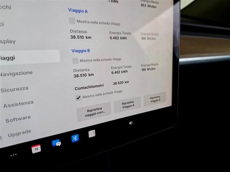 Tesla Model Y Dual Motor Long Range 75kWh 4x4 za 851.625 Kč