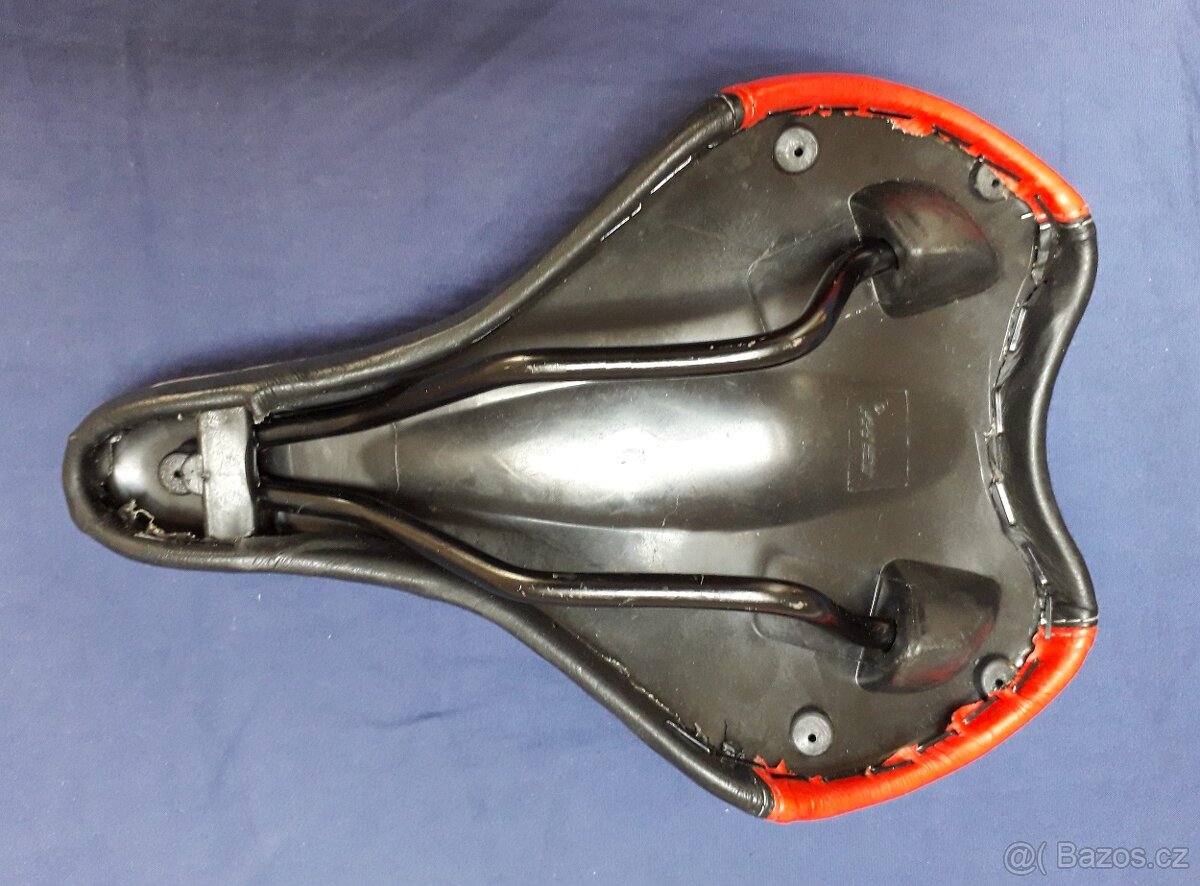 sedačka na dětské kolo - nová - 4