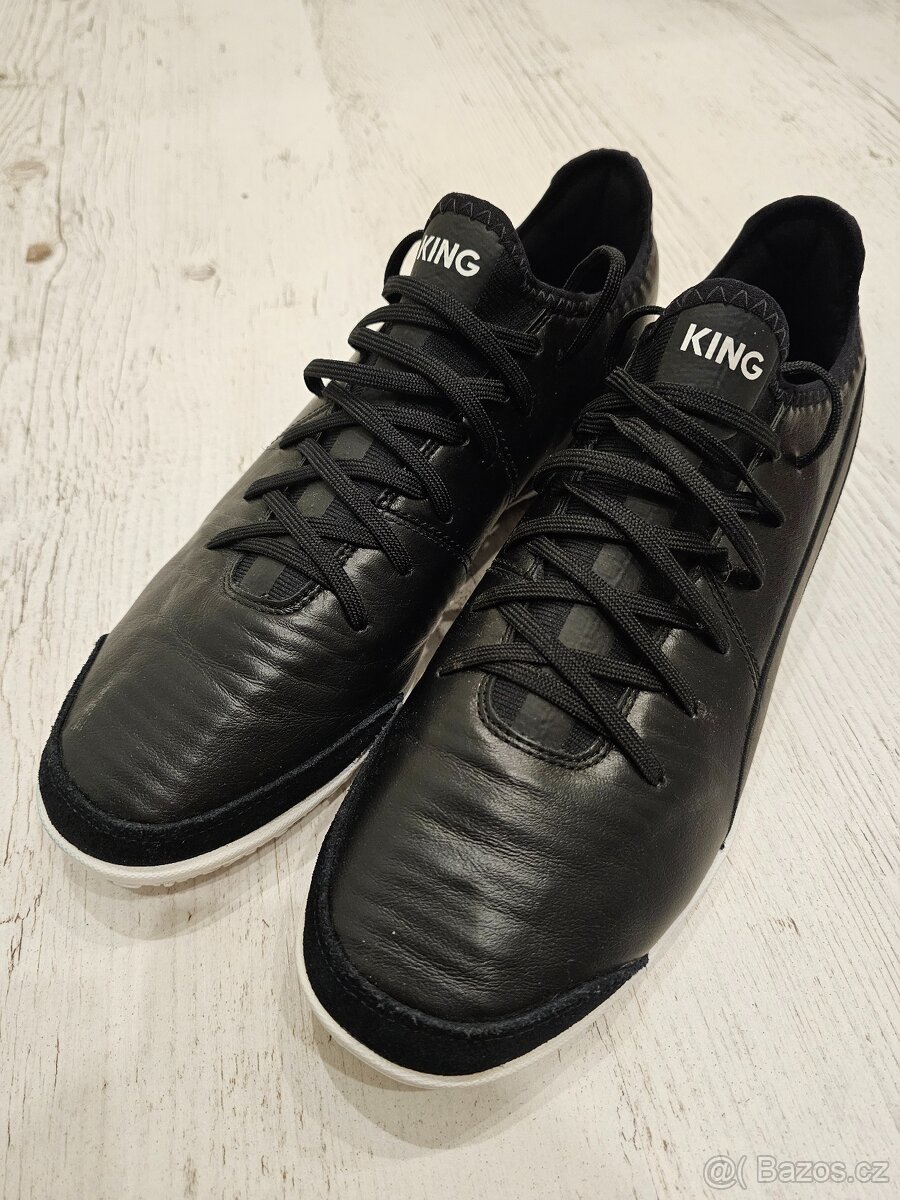 Pánské sálové kopačky Puma King - vel.45 - 4