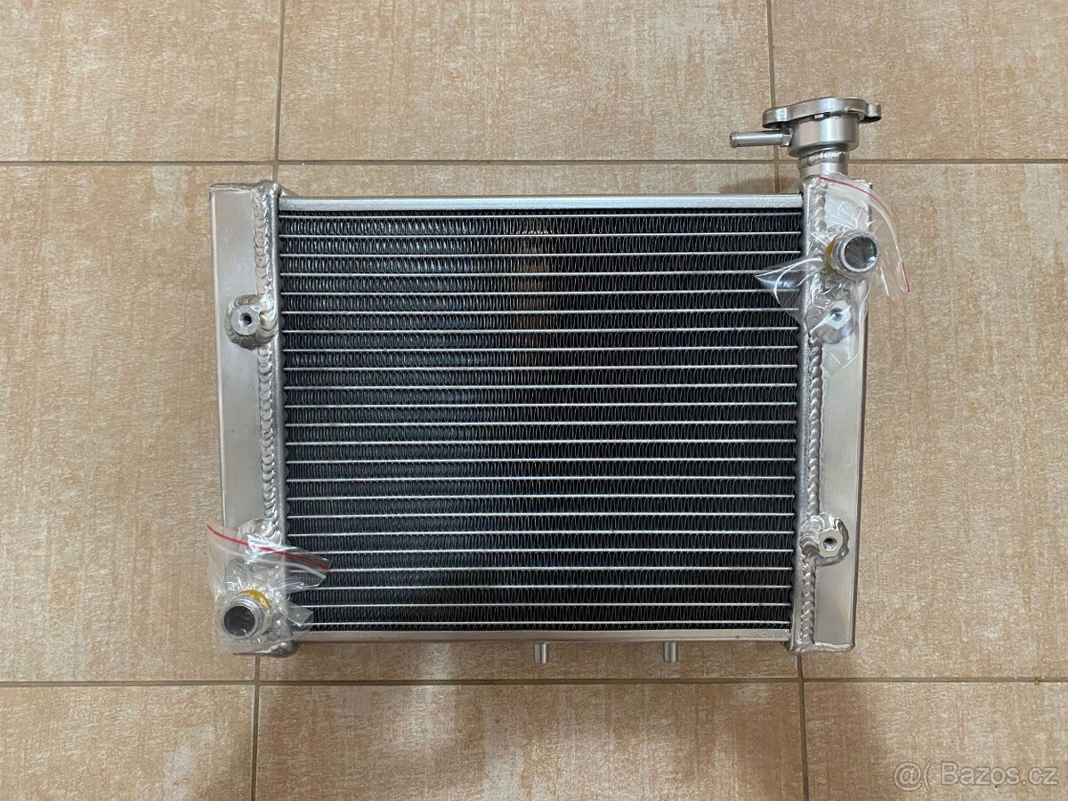 CELOHLINÍKOVÝ CHLADIČ CAN-AM OUTLANDER 500/650/800 2007-2014 - 4