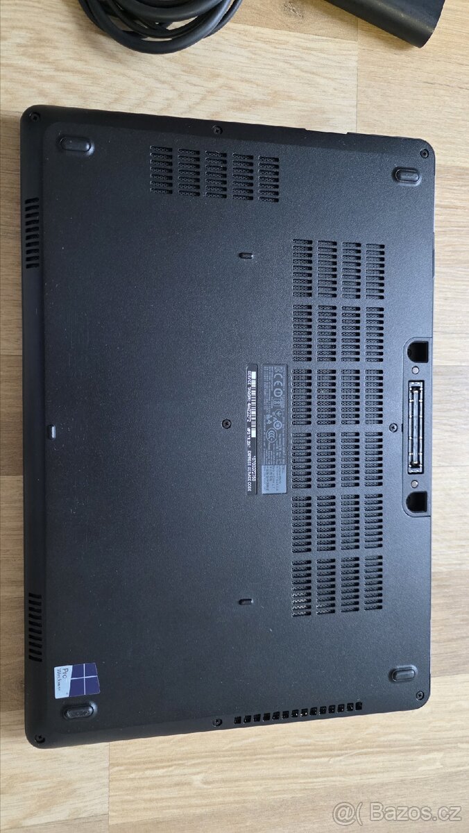 Dell Latitude E5470 - 4