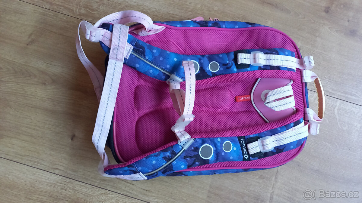 školní batohy - Topgal, Baagl - 4