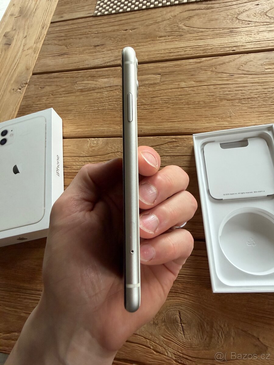 Apple iphone 11 bílý 64gb - 4
