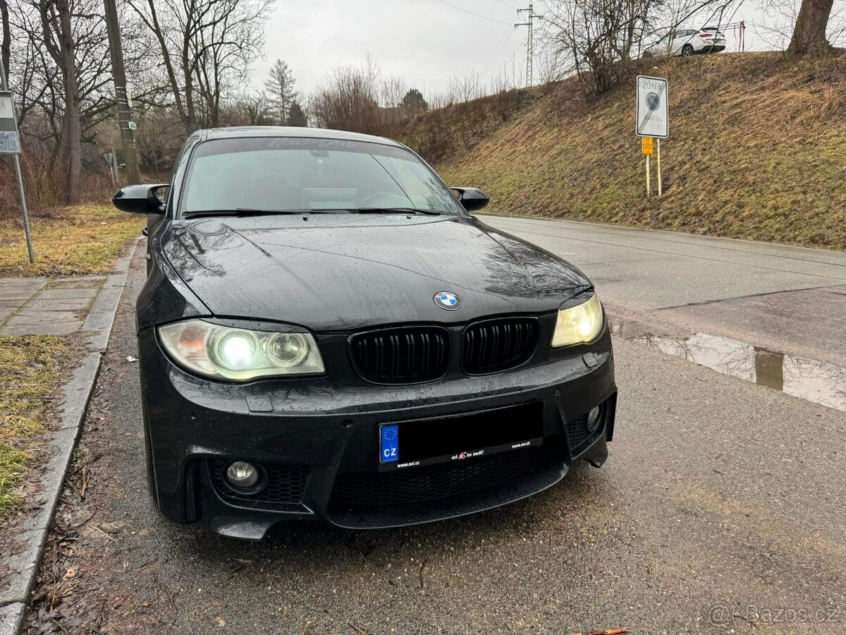 Mračítka na BMW 1 - E81/E82/E87/E88 - černý lesk - 4