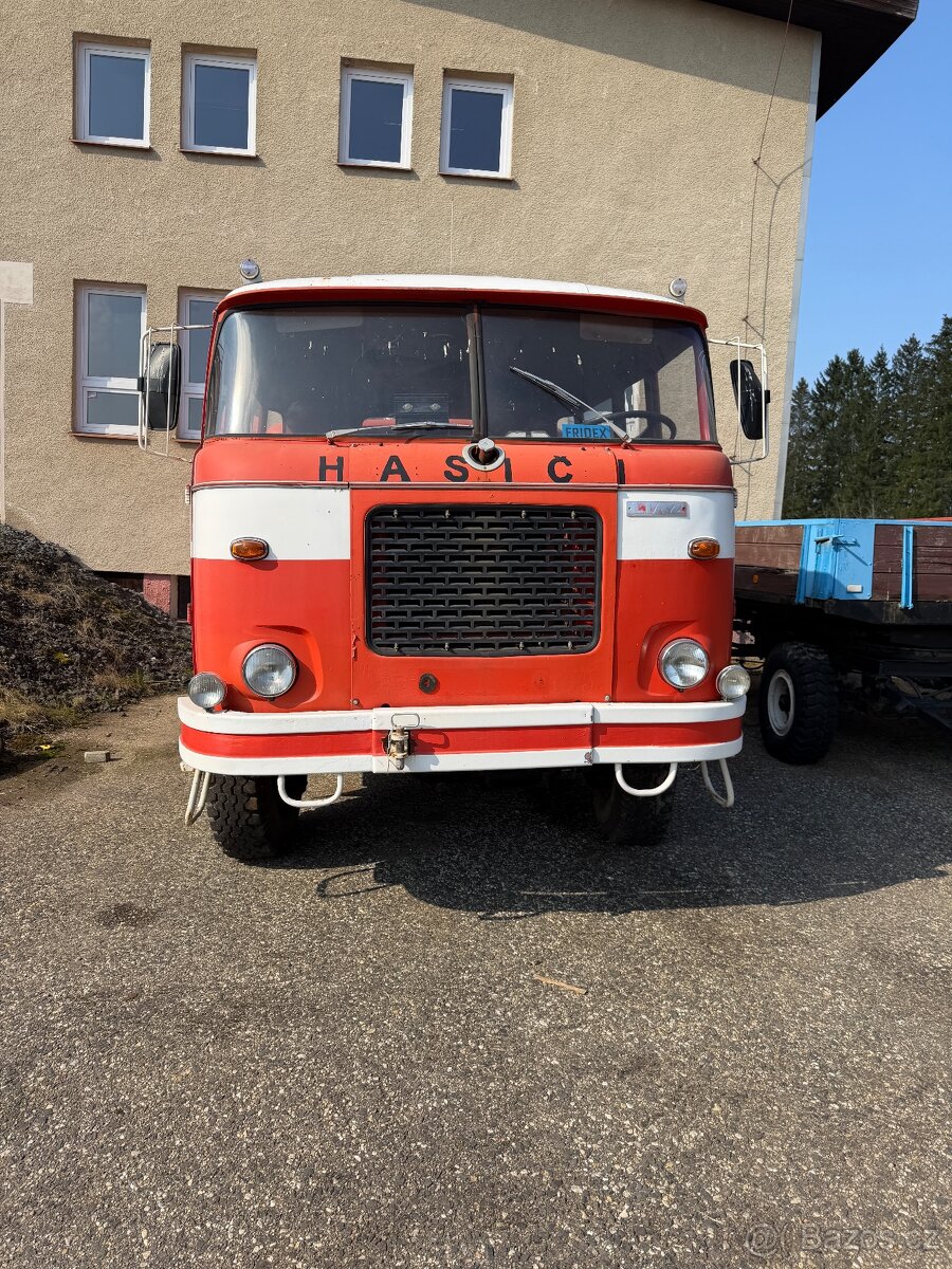 Mates hasičský vůz. - 4