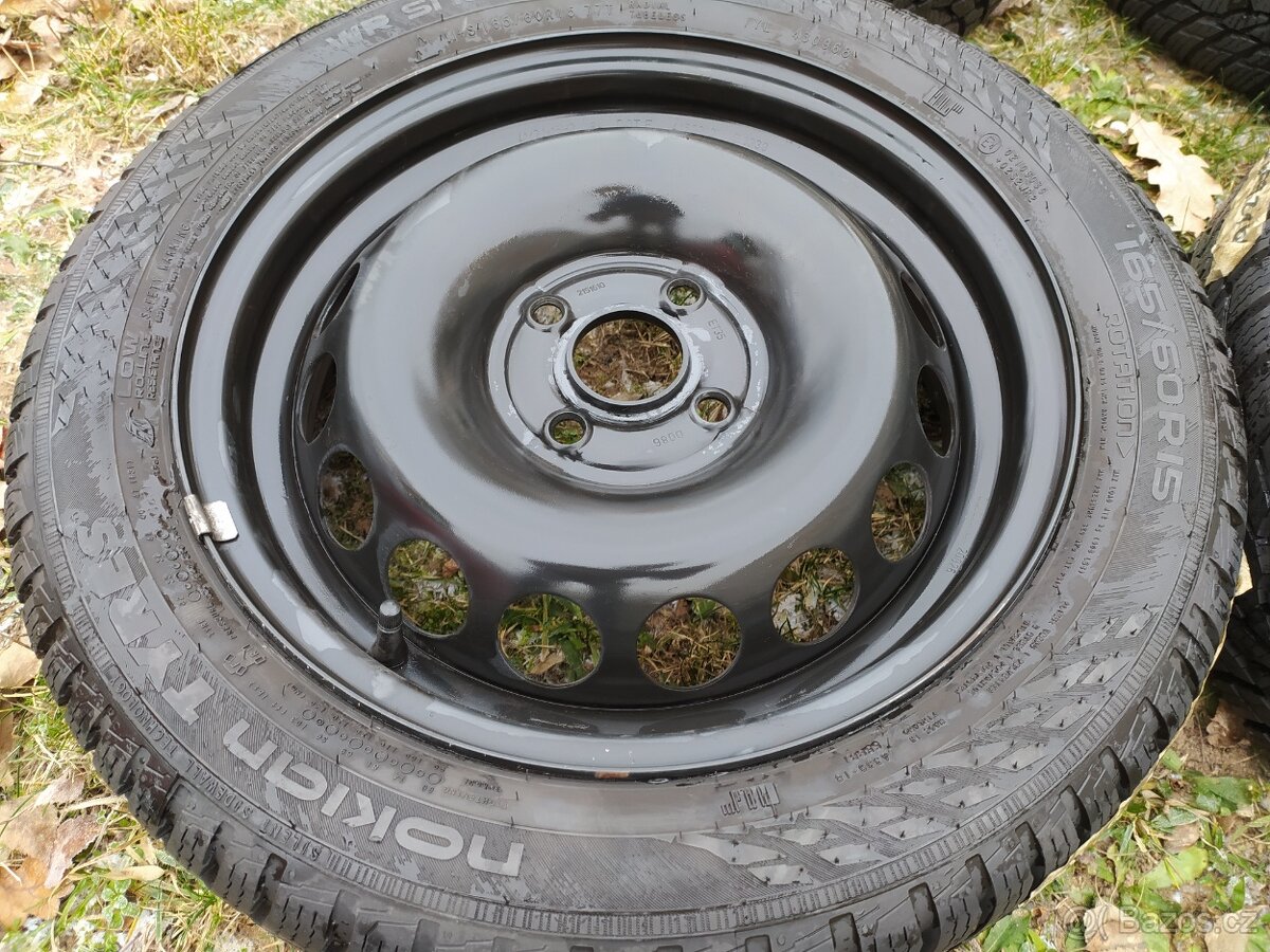 Zánovní zimní kola 4× Nokian 165/60 R15 - 4