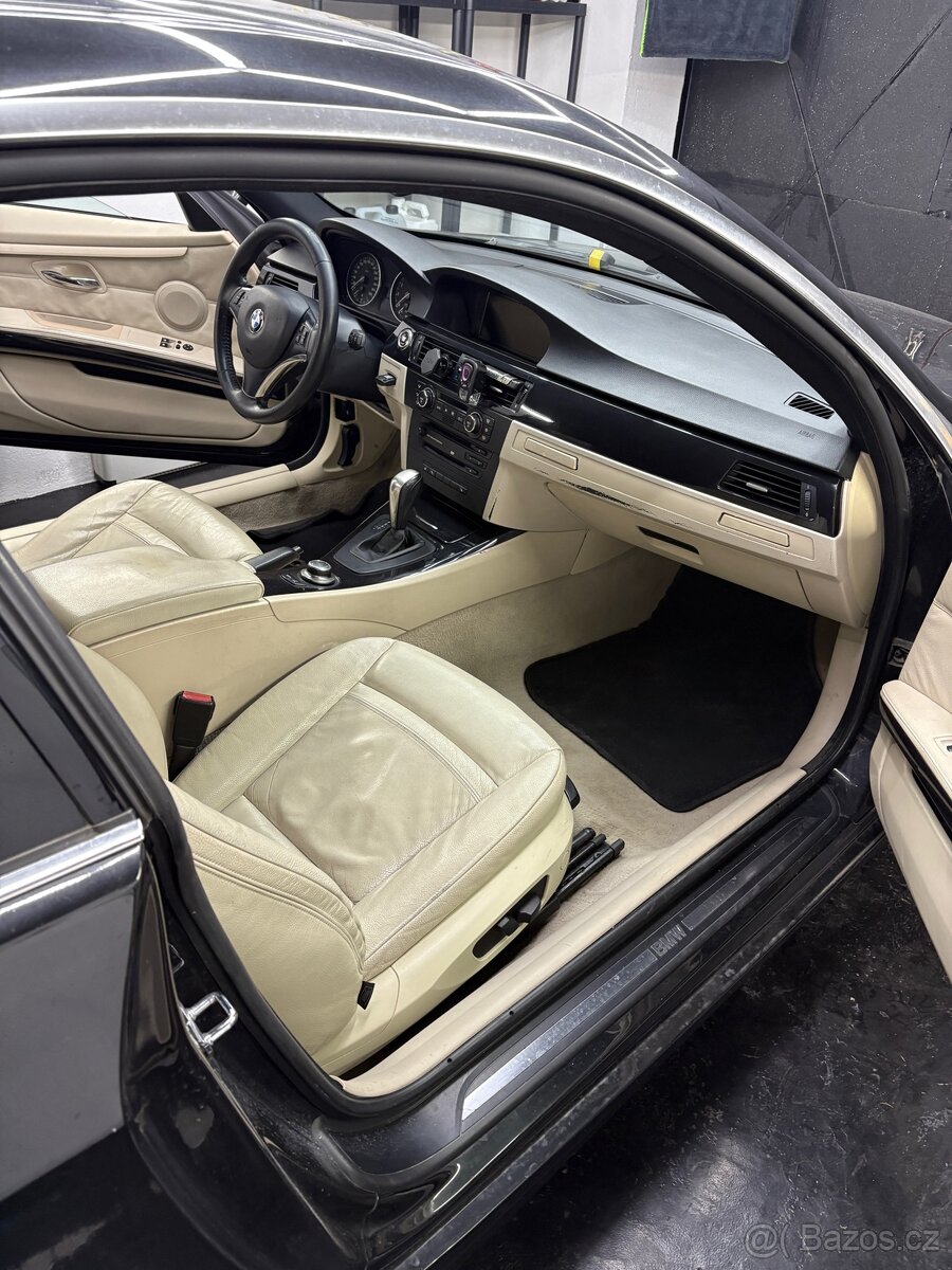 BMW E92 325i automat - 4