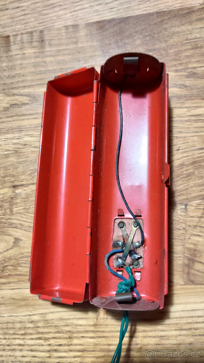 BERUŠKA NA DÁLKOVÉ OVLÁDÁNÍ - STAROŽITNÁ HRAČKA - 4