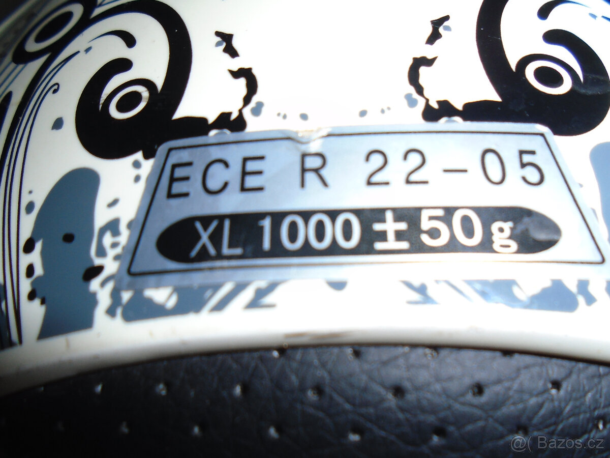 Prodám starší moto helmu - 4