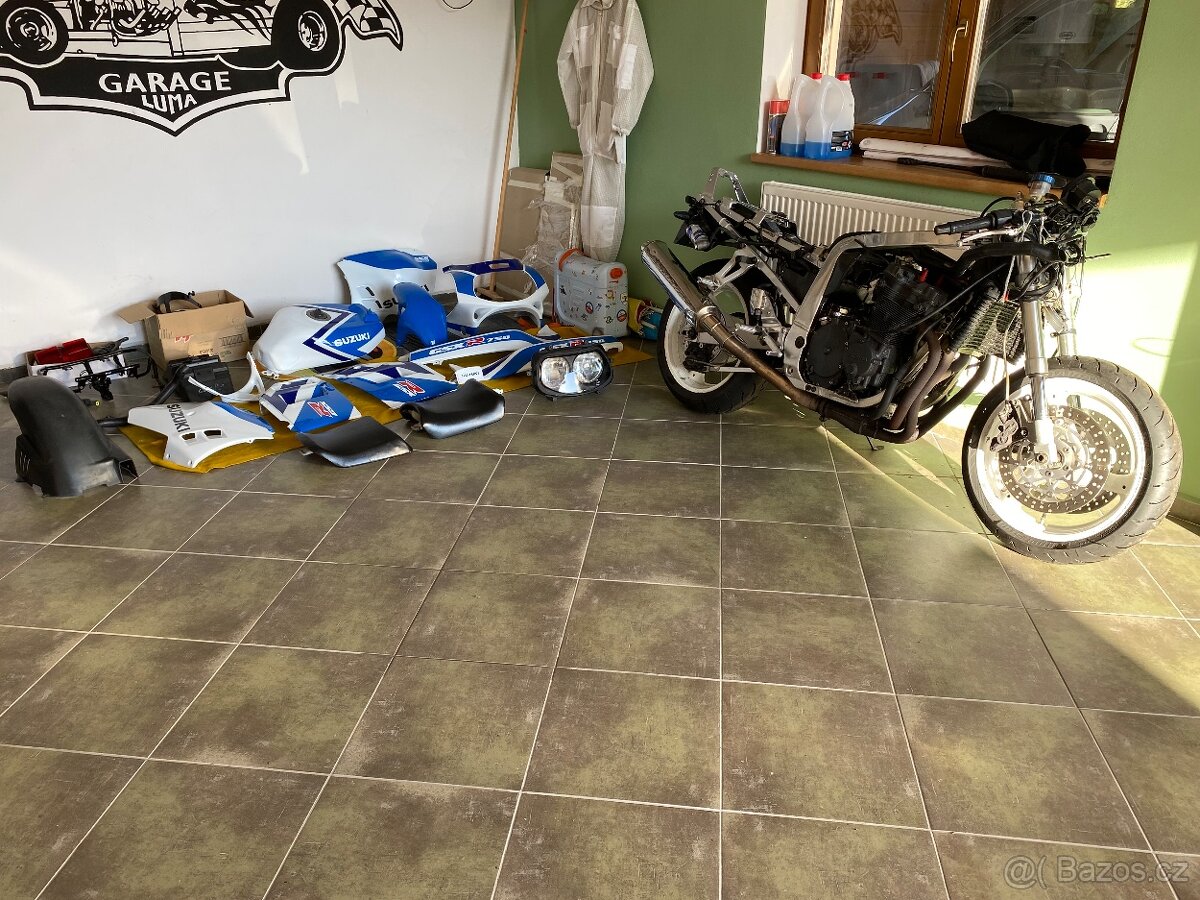 Suzuki gsx-r 750 - 4