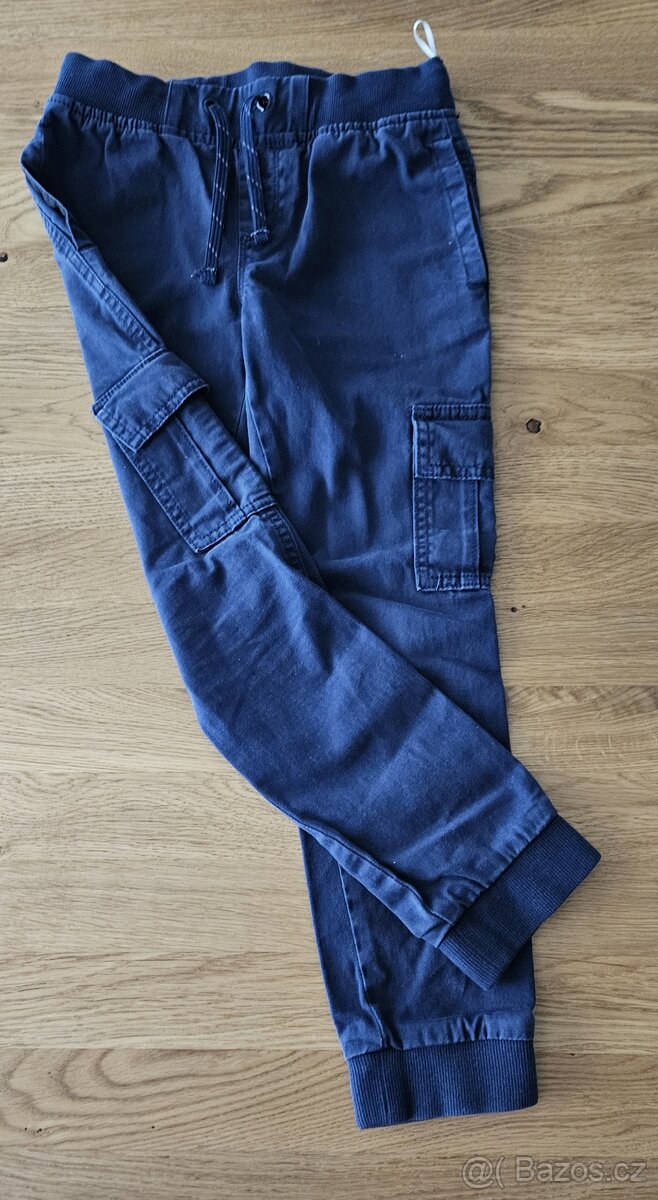 Bavlněné chlapecké kalhoty s bočními kapsami C&A, vel. 128 - 4