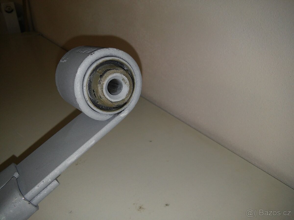 Suzuki Samurai listové péro. - 4