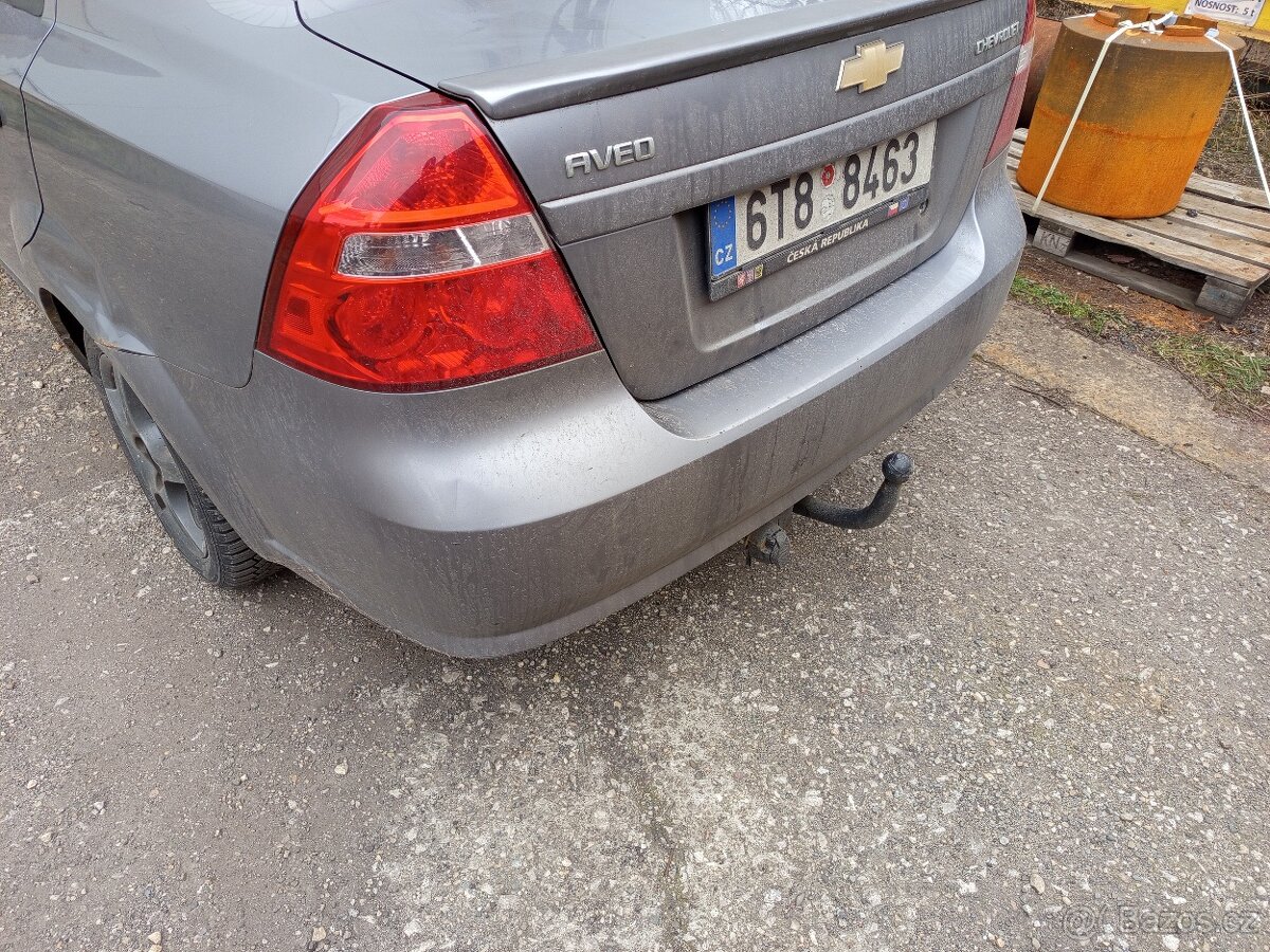 Chevrolet Aveo - 4