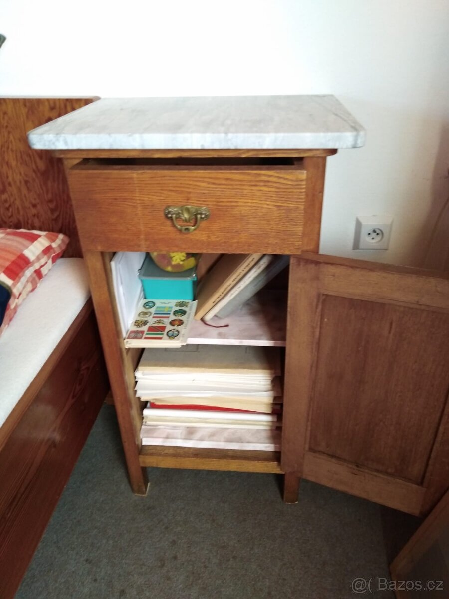 starožitná ložnice - 4