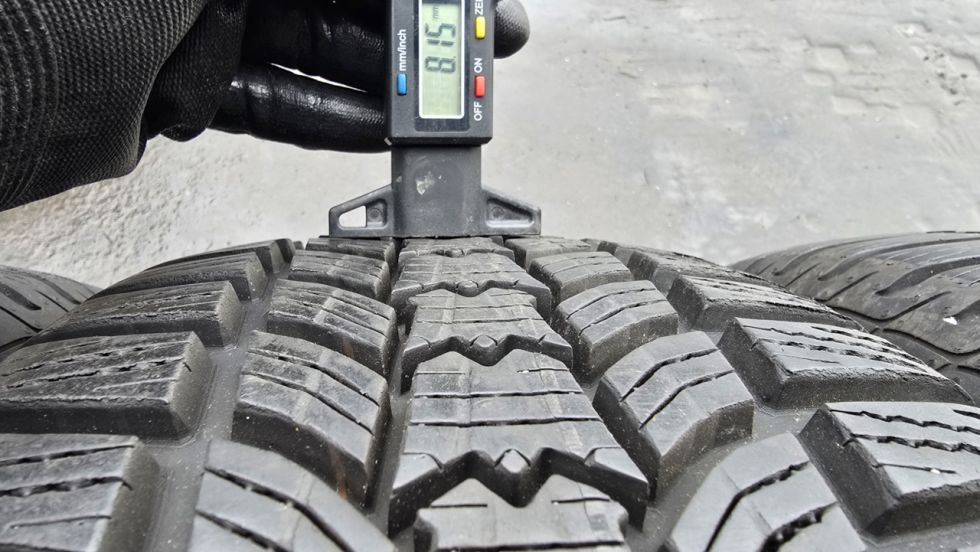 Zimní pneu 205/55/16 Sava - 4