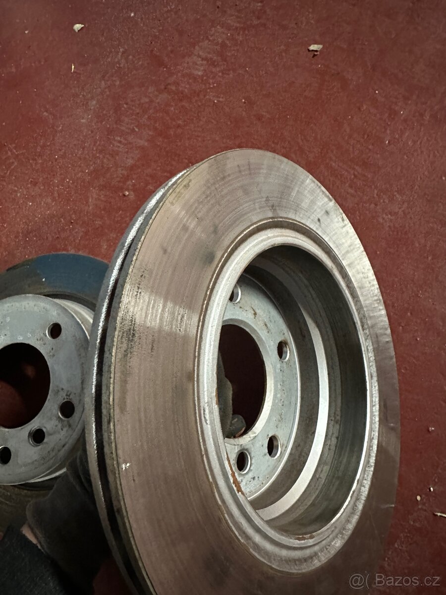 Zadní třmeny e46 - 4