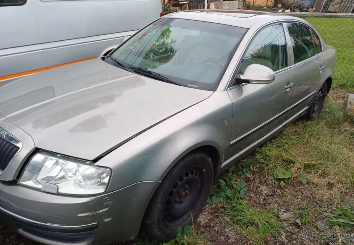 Škoda Superb 2.8 V6 - 4
