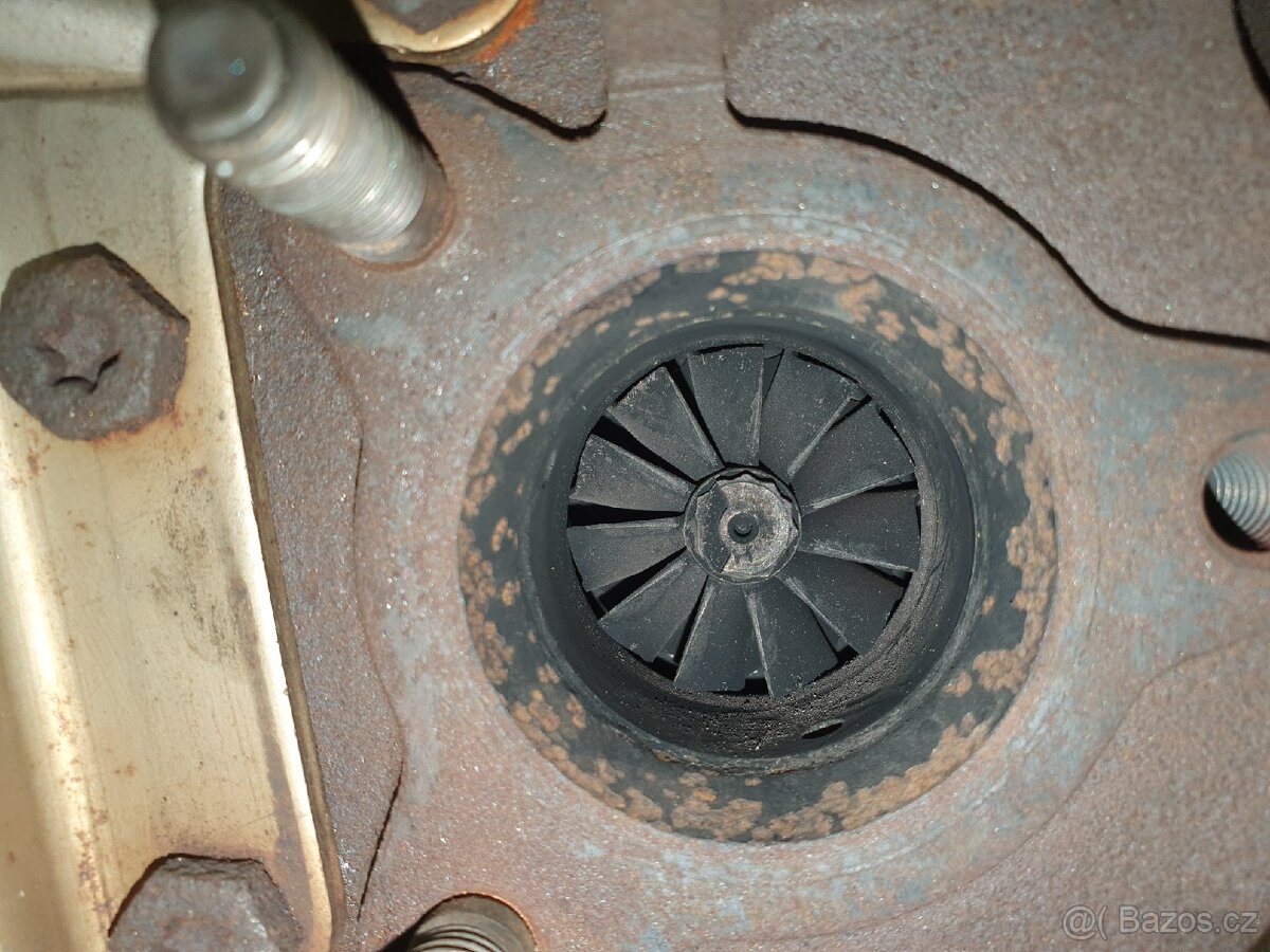 Turbo MAZDA 6 - 4