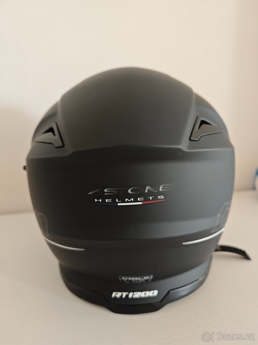 Přilba na motorku - 4