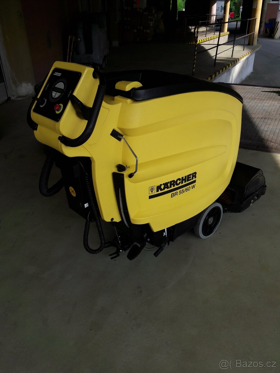 Podlahový mycí stroj Karcher BR 55/60 s vlastním pojezdem - 4
