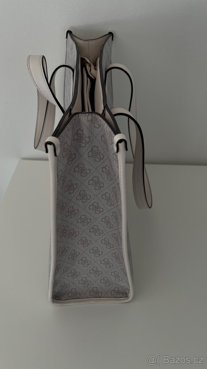 Dámská kabelka Guess - 4