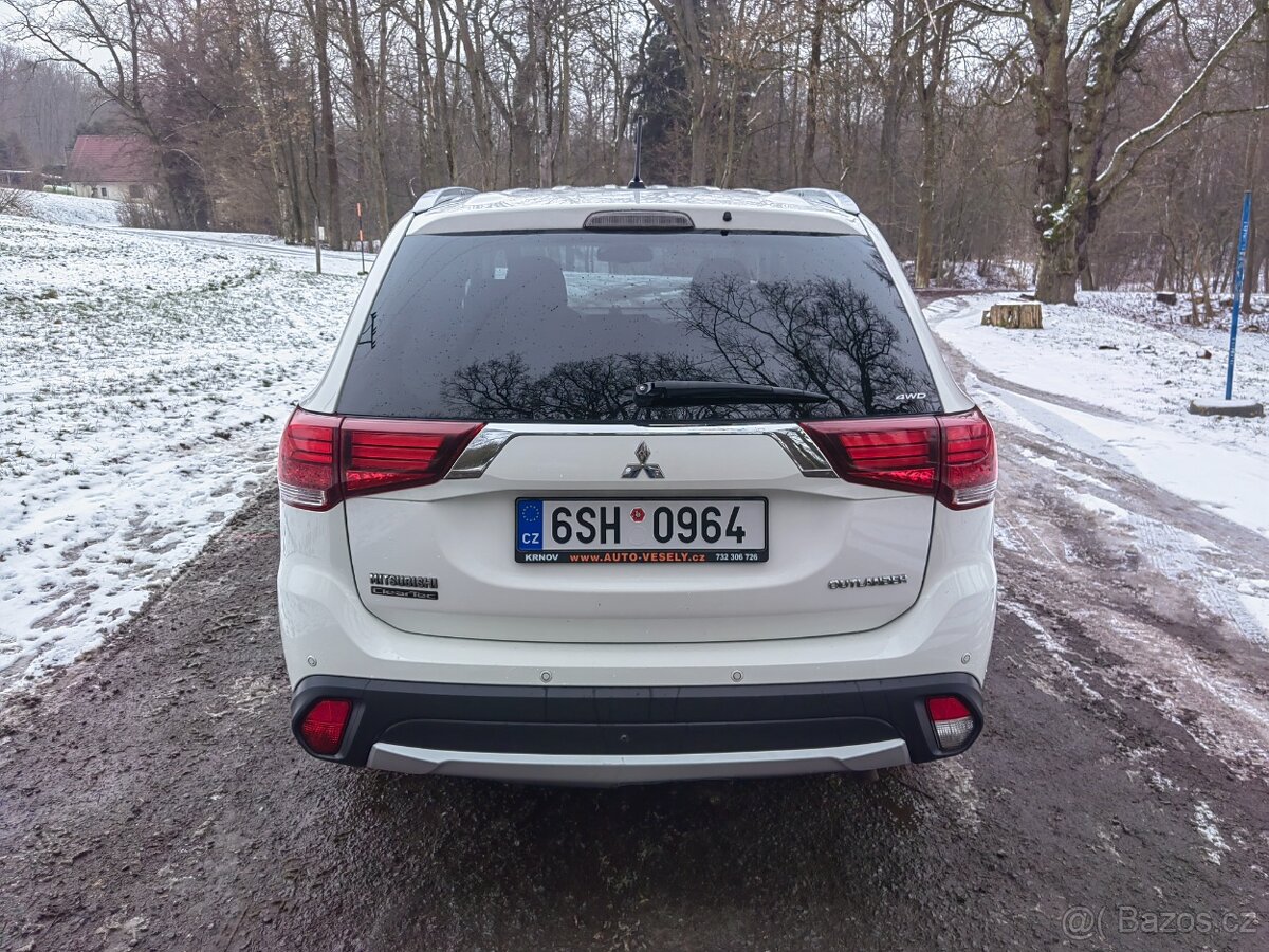 Mitsubishi outlander III - 4