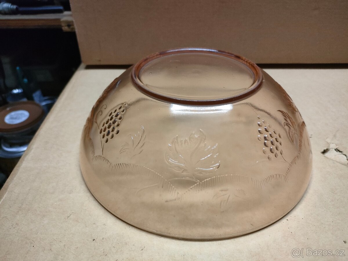 Skleněná mísa 20cm. - 4