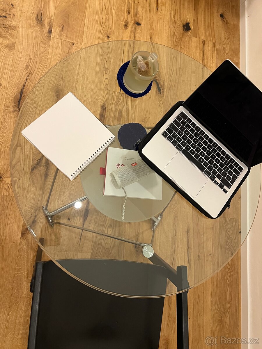 Skleněný stůl - 4