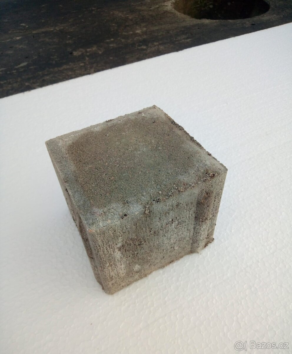 Zámková dlažba - 4