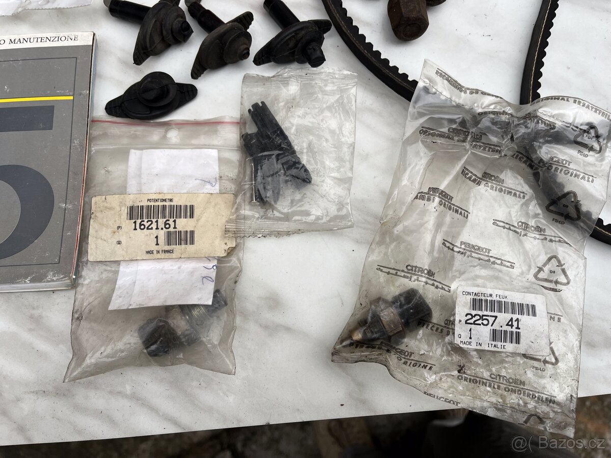 Díly na Peugeot 405 - 4