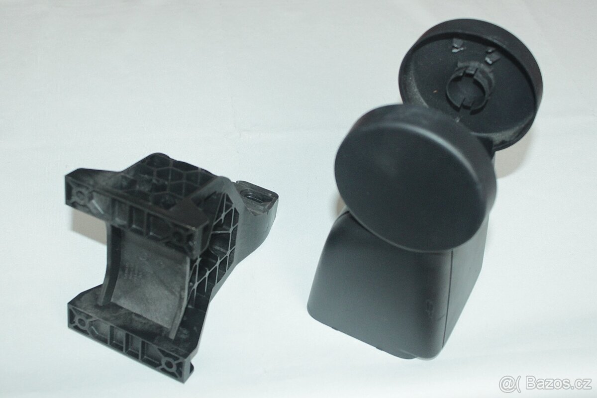 Prodám loketní opěrku na Fabii 2 - 4