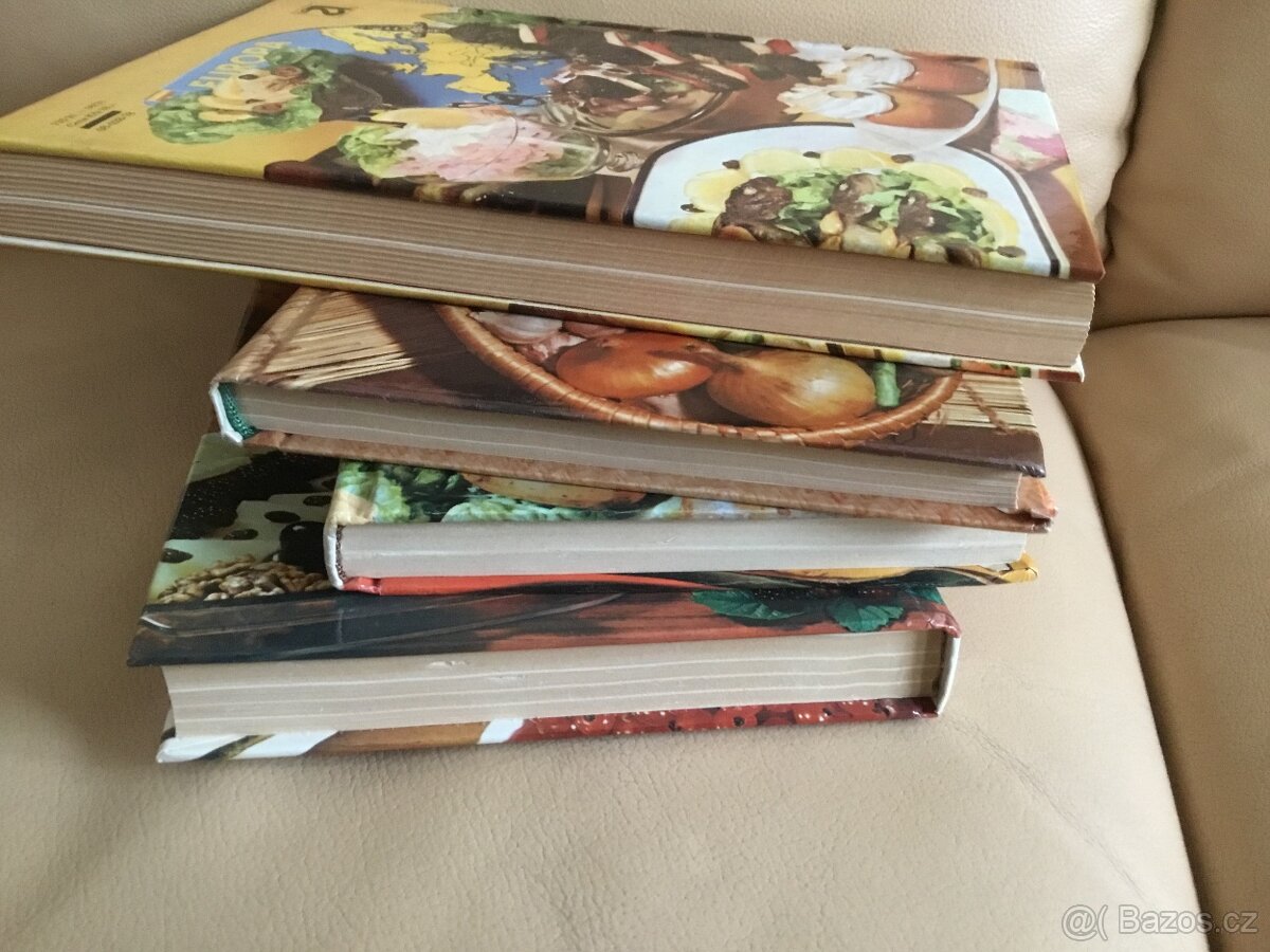 kniha do kuchyne 1966- 1985 - 4