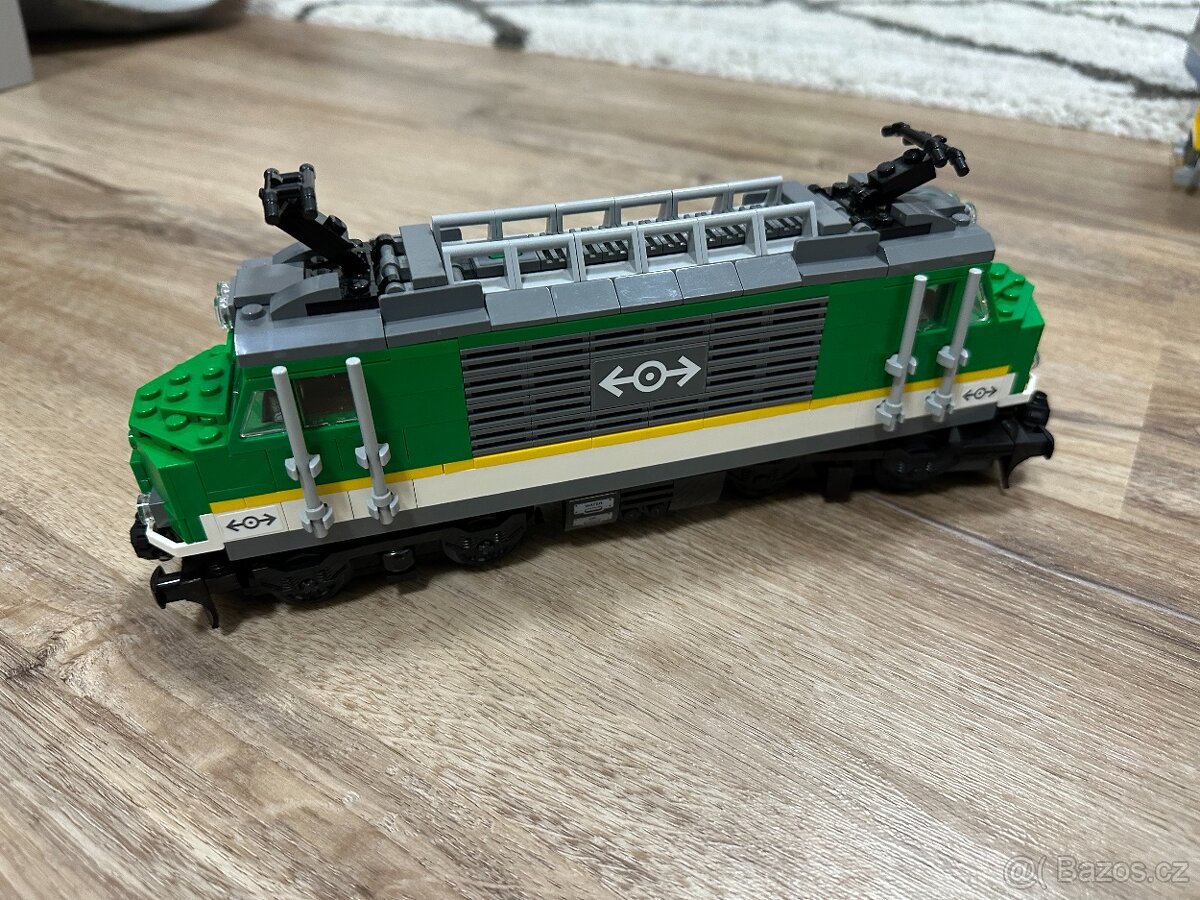 Lego City Nákladní vlak 60198 + koleje (2x 60205 + 60238) - 4