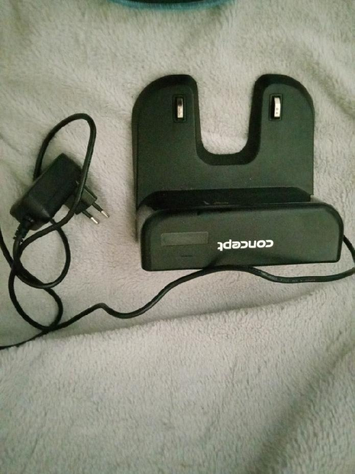 Robotický vysavač Concept s mopem a DO - 4