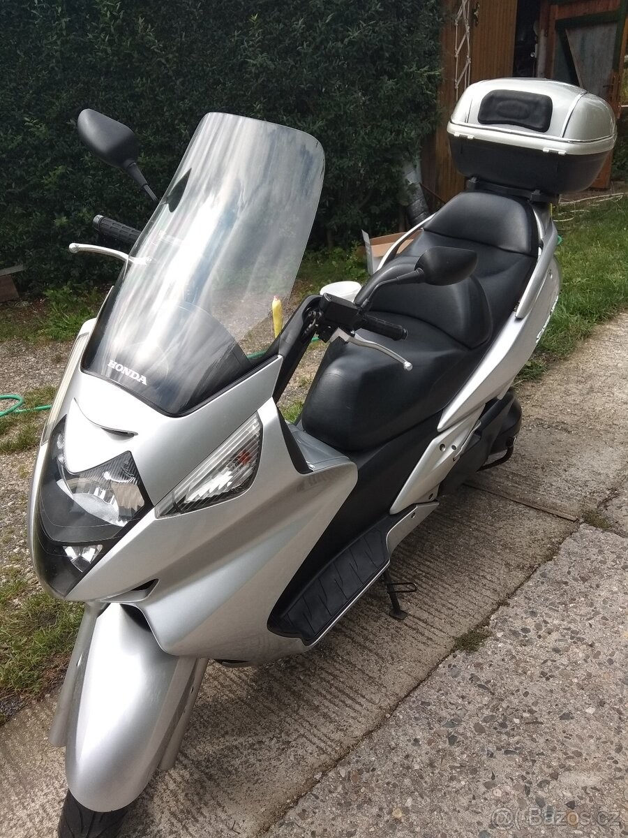 HONDA SILVER WING 600 - 4