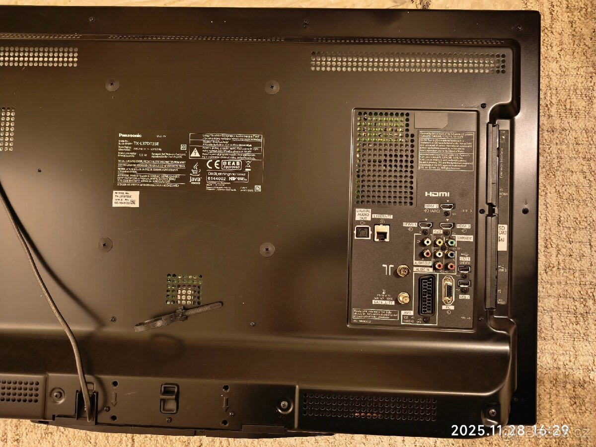 PANASONIC TX-L37DT35E (Stříbrná) - 4