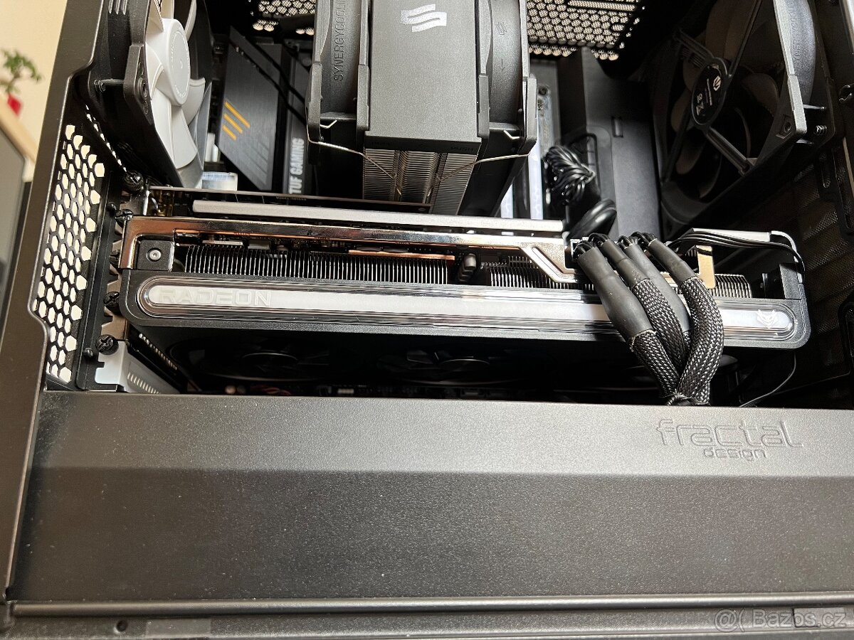 Sapphire Nitro+ Radeon RX 7800 XT GAMING OC 16GB - 4